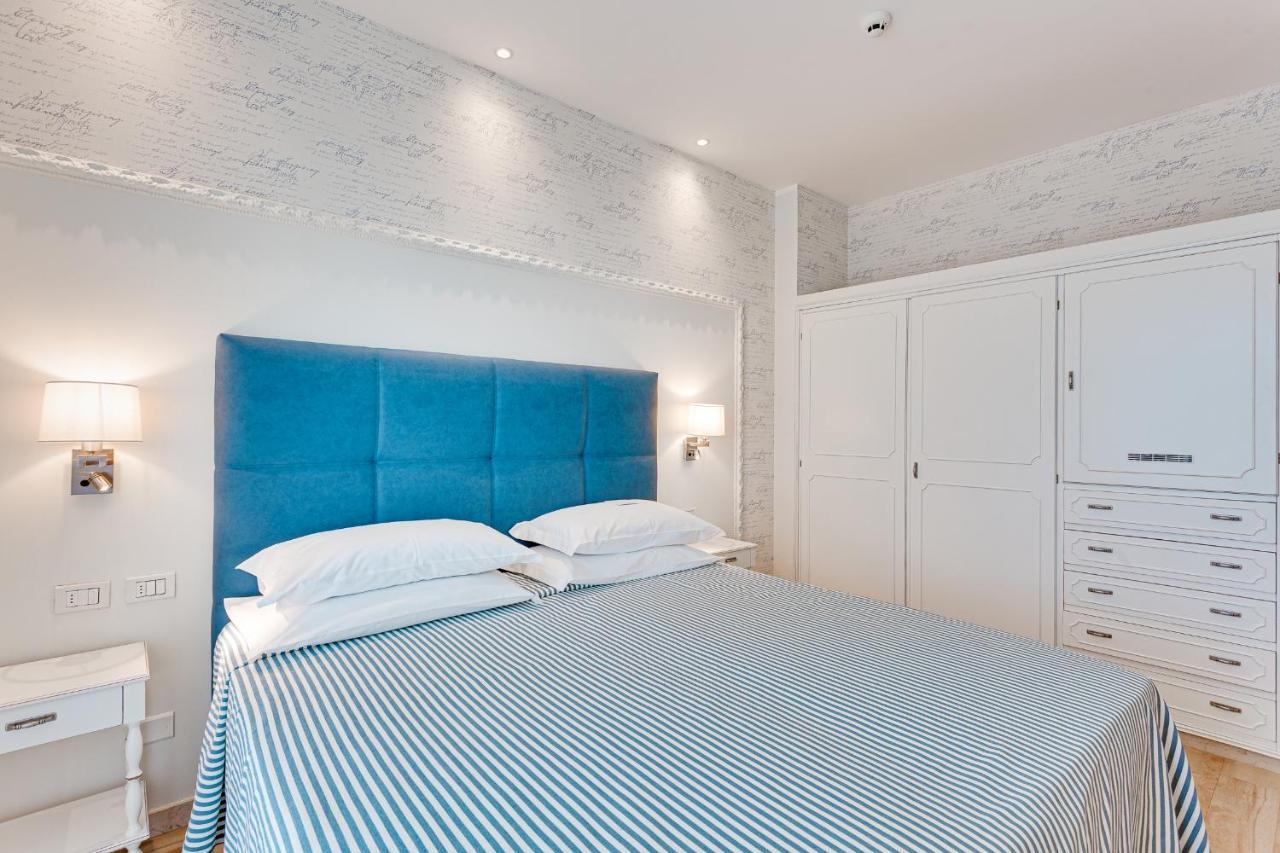Hotel Internazionale Cesenatico Esterno foto